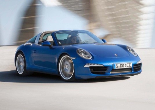 auto Porsche 911 Targa jako plug-in hybrid,