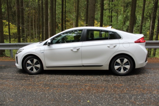 auto test Hyundai Ioniq Plug-in Hybrid