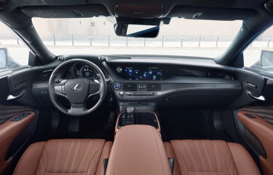 Vybrané vozy Toyota a Lexus budou mít k dispozici hlasové ovládání Amazon Alexa
