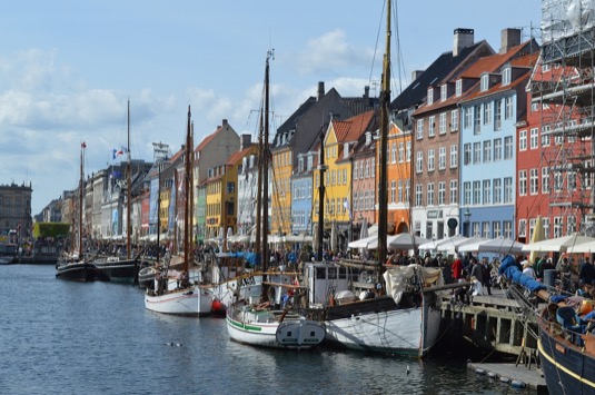 auto Dánsko Nyhavn Kodaň