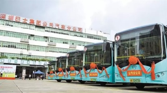 auto elektromobily elektrobusy autobusy Šen-Čen Čína