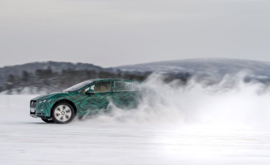 Test elektromobilu Jaguar I-PACE v tuhé švédské zimě
