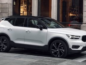 auto elektromobil plug-in hybrid Volvo XC40
