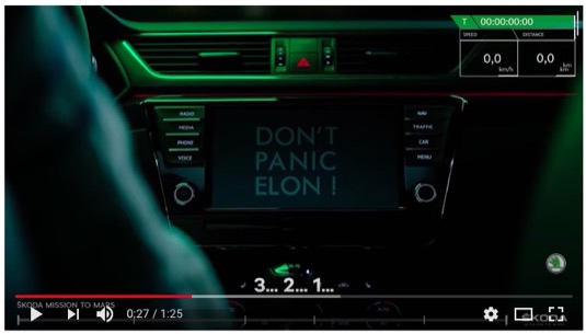 auto Škoda Superb Tesla Dont Panic Elon