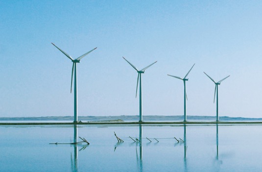 Větrné turbíny elektrárny farma Francie Dánsko