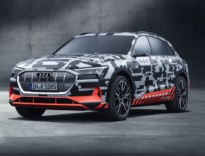 auto elektromobil Autosalon Ženeva 2018: Audi e-tron