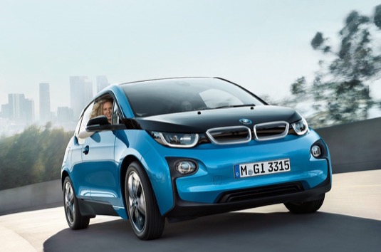 auto elektromobil BMW i3