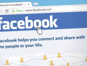 Lidé dobrovolně sdílí na sociální síti Facebook často velmi cenná data.