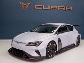 CUPRA e-Racer, první 100% elektrický cestovní závodní vůz na světě, dosahuje nejvyšší rychlosti 270 km/h