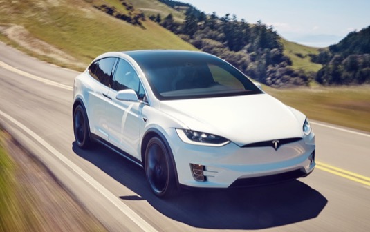 auto elektromobil Tesla Model X