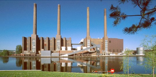 Dvě tepelné elektrárny Volkswagenu ve Wolfsburgu byly vybudovány už před více než 80 lety