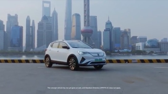 auto elektromobil SUV Volkswagen JAC SOL E20X