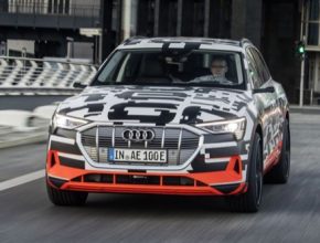 Dojezd přes 400 km (WLTP), rychonabíjení až 150 kW. To bude nový elektromobil Audi e-tron.