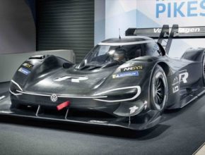 auto Závodní elektromobil Volkswagen I.D. R Pikes Pkea
