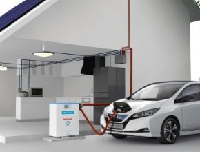 Nový Nissan Leaf umí dodávat elektřinu zpět do sítě a napájet tak třeba dům.