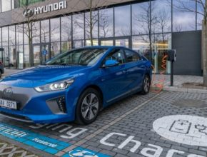 auto elektromobil Hyundai Ioniq Electric