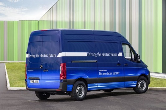 auto elektromobil elektrická dodávka elektrododávka Mercedes-Benz eSprinter