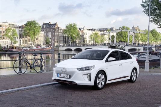 auto elektromobil Hyundai Ioniq Electric