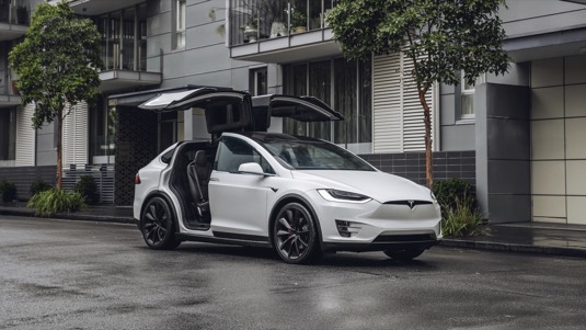 elektromobil Tesla Model X