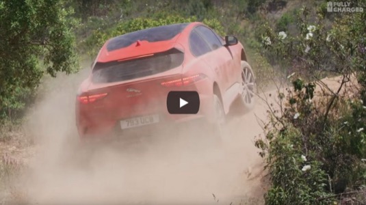 Jaguar I-Pace: první recenze TopGearu i Fully Charged auto chválí, zvládne i drsný terén auto elektromobil Jaguar I-Pace