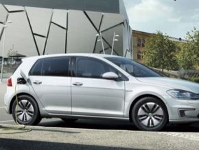 Společnost Siemens se elektromobilitě věnuje především jako dodavatel nabíjecí infrastruktury. Ekologický vozový park je jedním z předpokladů naplnění celosvětového závazku společnosti Siemens, dosáhnout do roku 2030 neutrální CO2 stopy.