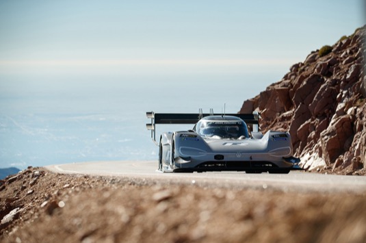 auto elektromobil Volkswagen I.D. R Pikes Peak