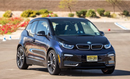 auto elektromobil BMW i3