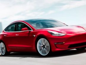 elektromobil Tesla Model 3 bude v Evropě oficiálně představen na britském Goodwoodském festivalu rychlosti 2018.