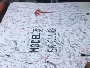 auto elektromobily výroba Tesla Model 3 5000 5K kusů týdně