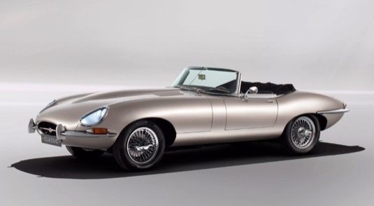 auto elektromobil Jaguar E-type Zero