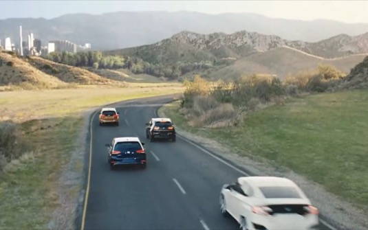 auto reklama Volkswagen Electrify America