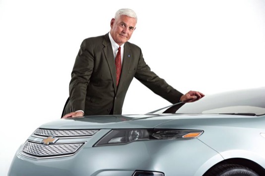 auto Bob Lutz Chevy Volt plug-in hybrid