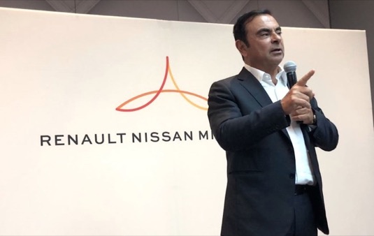 auto Carlos Ghosn Renault Nissan Mitsubishi Alliance
