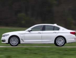 auto plug-in hybrid BMW 7