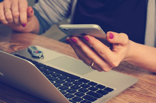 Díky lepšímu výkonu sítě padne hlavní překážka k posunu k „hmatovému webu“ – tedy k vizi internetu, v němž by počítač běžící v cloudu dokázal pocítit a interpretovat každý náš dotyk.