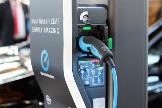 Společnost Operátor ICT a.s. dává obyvatelům Prahy a nejen jim možnost hlasovat kde budou nové nabíjecí stanice pro elektromobily.