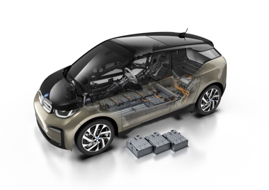 auto elektromobil BMW i3