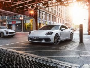 Elektromobily a plug-in hybridy už na českém trhu nabízí 16 automobilových značek.