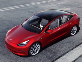 auto elektromobil Tesla Model 3