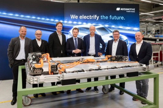 auto elektromobily Mercedes-Benz EQC baterie Deutsche Accumotive Dieter Zetsche