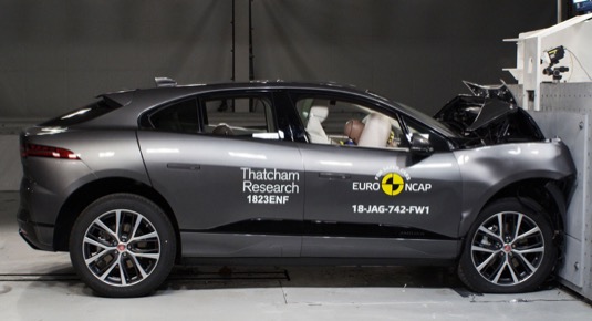 auto elektromobil Jaguar I-Pace Crashtest