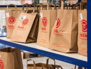 Nová platforma, která vznikla ve spolupráci se společností Logio, poslouží k přesné předpovědi poptávky, lepšímu využití skladovací plochy, ale také dalšímu výraznému snížení plývání. Světově unikátní řešení v současnosti pomáhá předpovídat poptávku na 97 %, a to z 15 000 položek e-shopu.