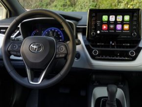 Nový systém mobilního propojení vznikl ve spolupráci s hlavními telekomunikačními operátory v Japonsku a USA – KDDI a AT&T.
