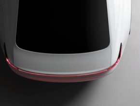 auto elektromobil Volvo Polestar 2