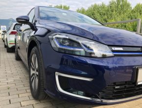 auto elektromobil Volkswagen e-Golf