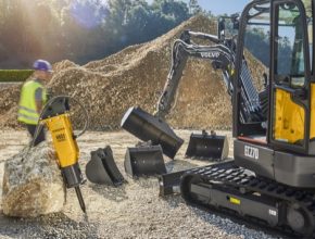 auto bagr nakladač Volvo CE EC27