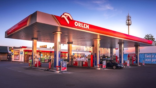 auto čerpací stanice PKN Orlen Polsko rychlonabíjecí stanice