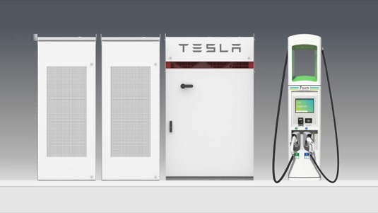 auto nabíjecí stanice pro elektromobily Electrify America, bateriový systém Tesla Powerpack