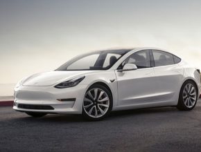 auto elektromobil Tesla Model 3