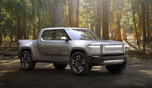 auto Rivian elektromobil truck pick-up
